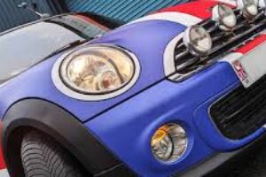 Metamark material creates patriotic look for convertible mini