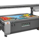 Fluid Color RF84 HG flatbed designed for 3D items and rigid materials