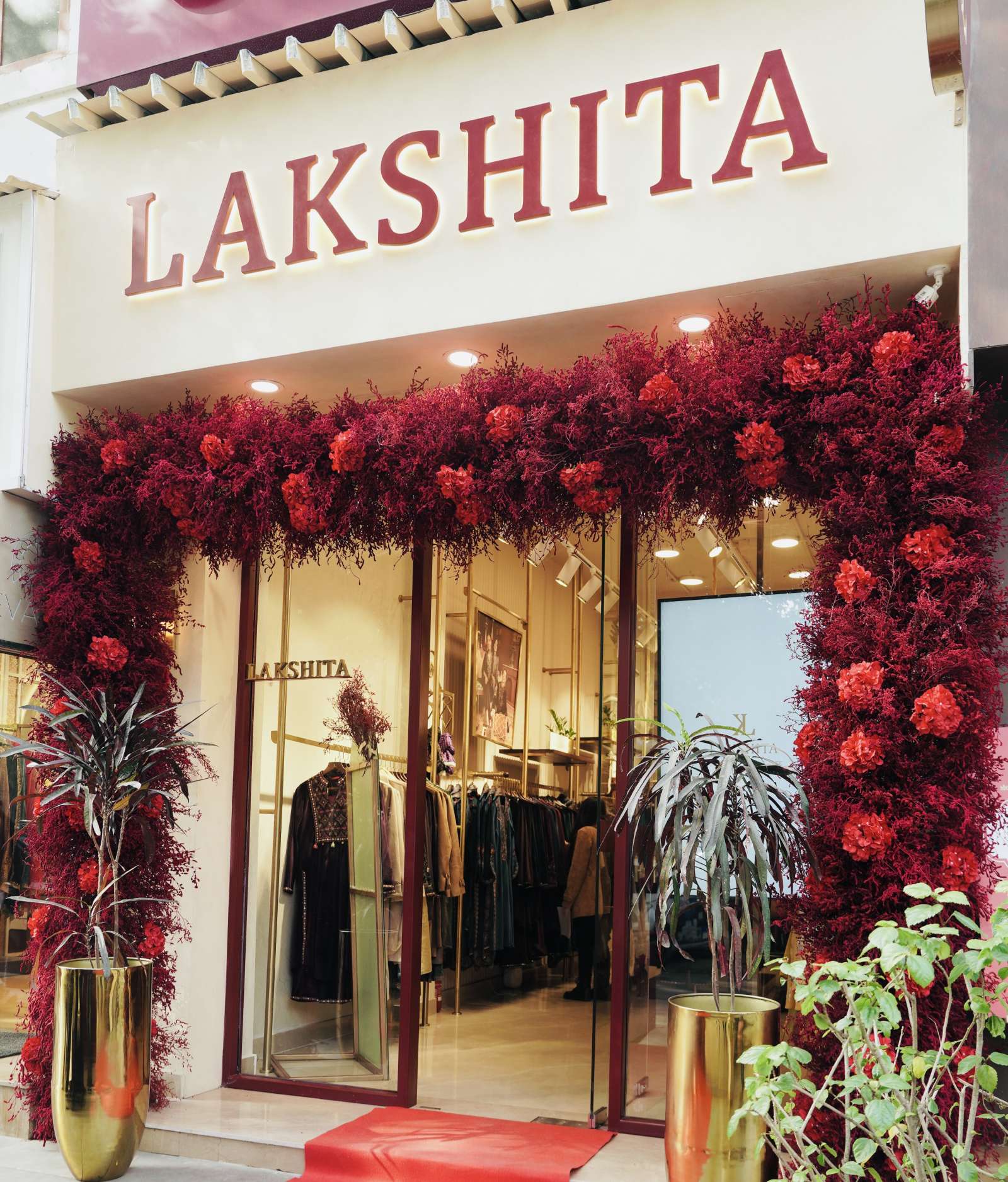 You are currently viewing Lakshita opens new store in New Delhi